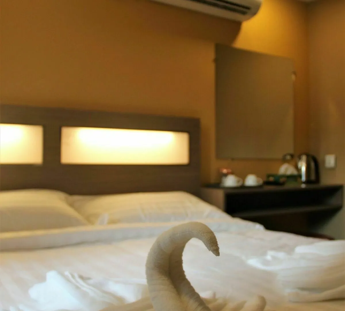 The Vibe Inn Yangon Myanmar